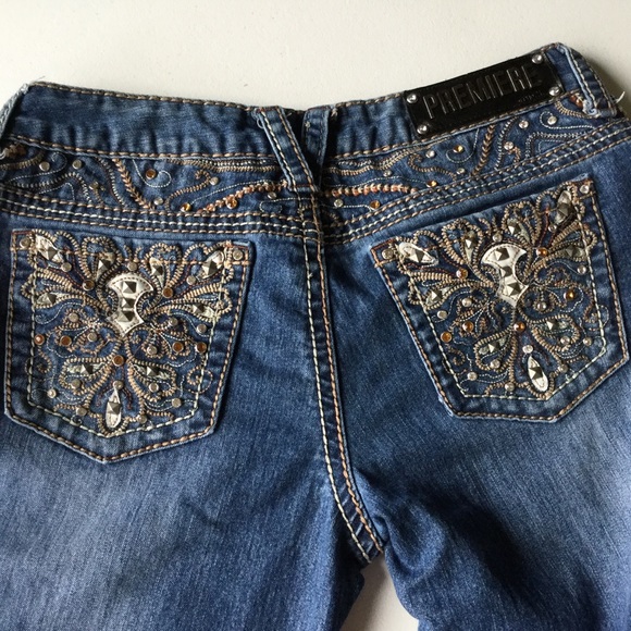 Premiere by Rue21 Low Rise Classic Boot Size 7/8 - Picture 6 of 8